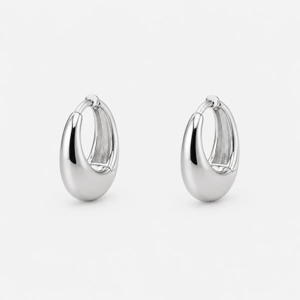 Premium Seri | Bombeli Silver Halka Küpe